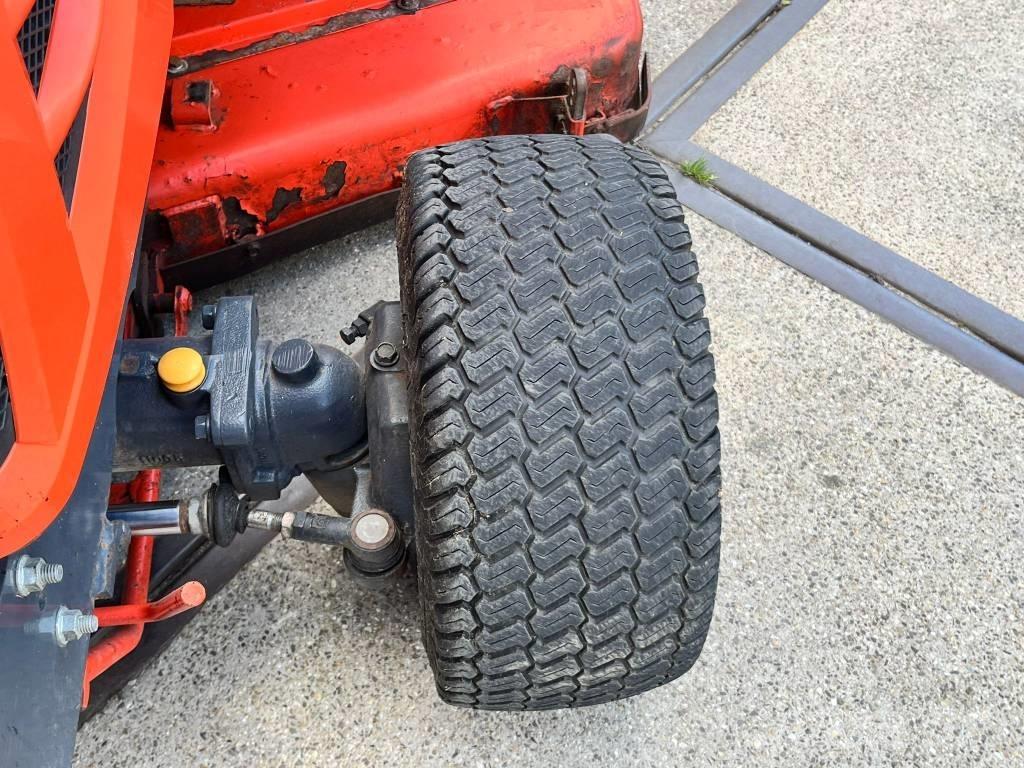 Kubota BX 2350 Kompakt traktorok