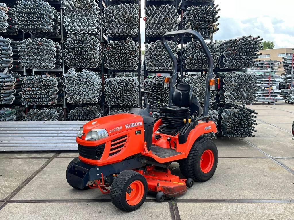Kubota BX 2350 Kompakt traktorok