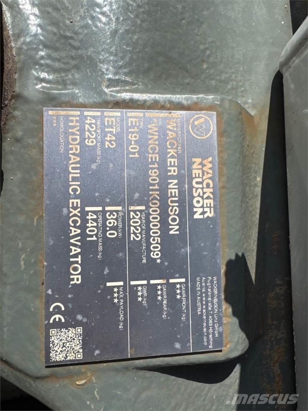 Wacker Neuson ET42 Lánctalpas kotrók