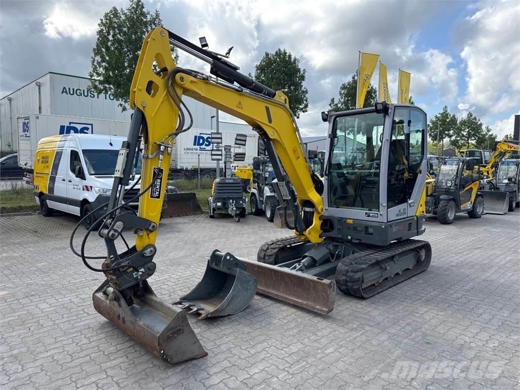 Wacker Neuson ET42 Lánctalpas kotrók