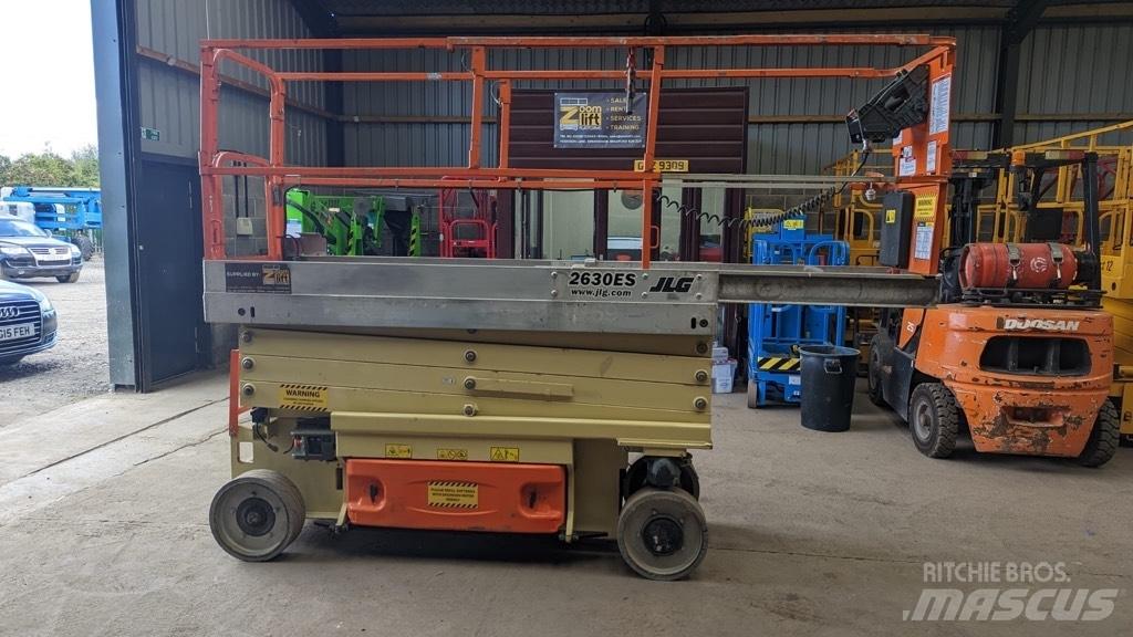 JLG ES2630 Ollós emelők
