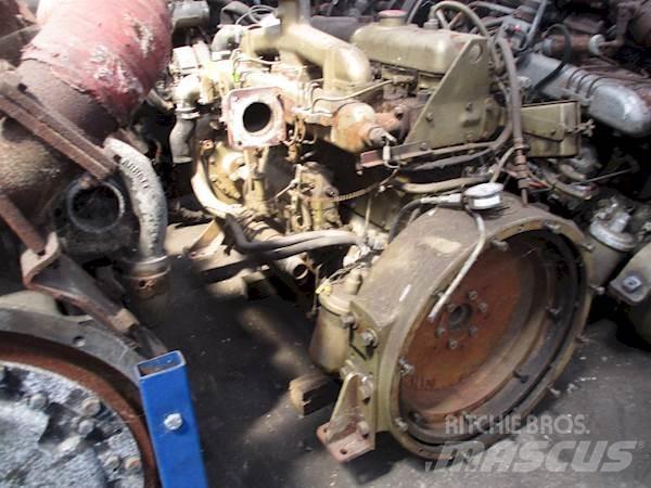 DAF 615 Motorok