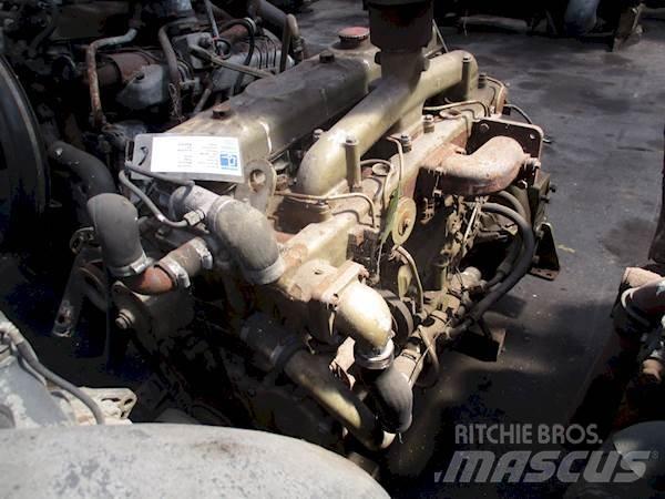 DAF 615 Motorok
