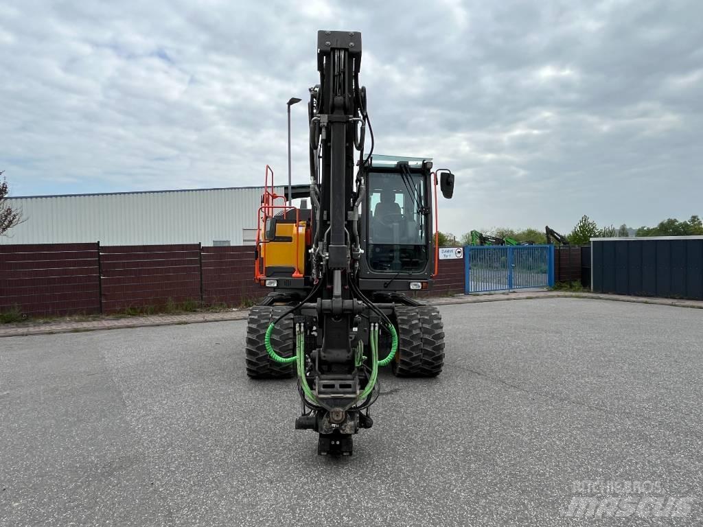 Volvo EWR 130 E Gumikerekes kotrók