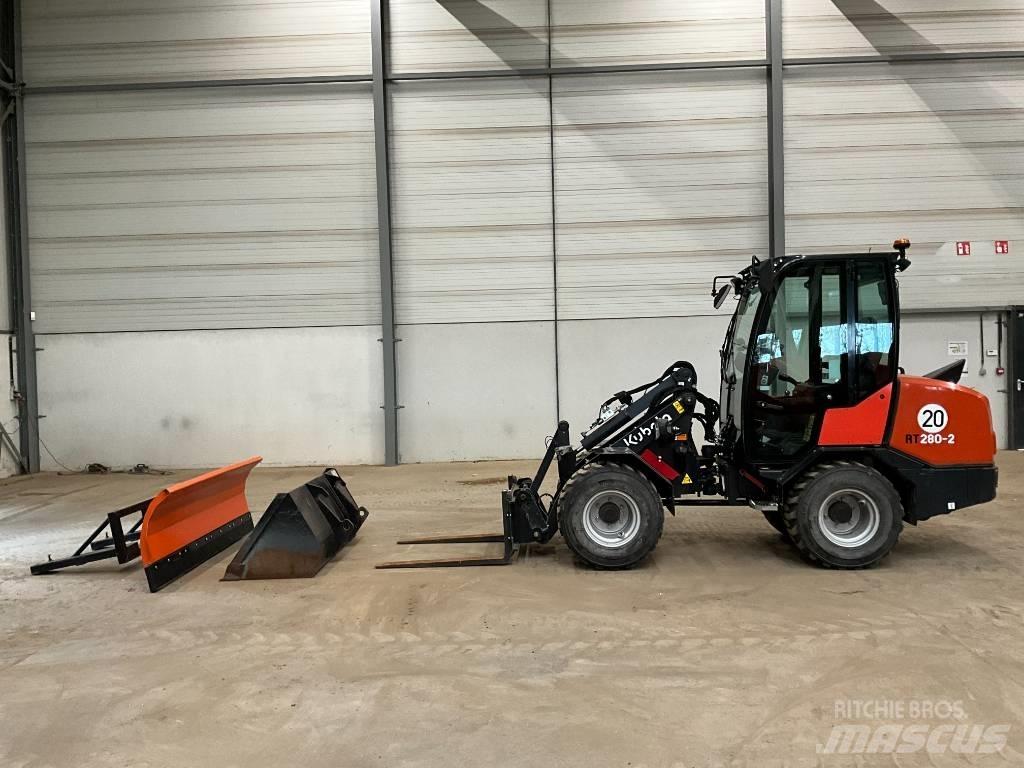 Kubota RT 280 Gumikerekes homlokrakodók