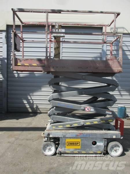 SkyJack SJ III 3219 Ollós emelők