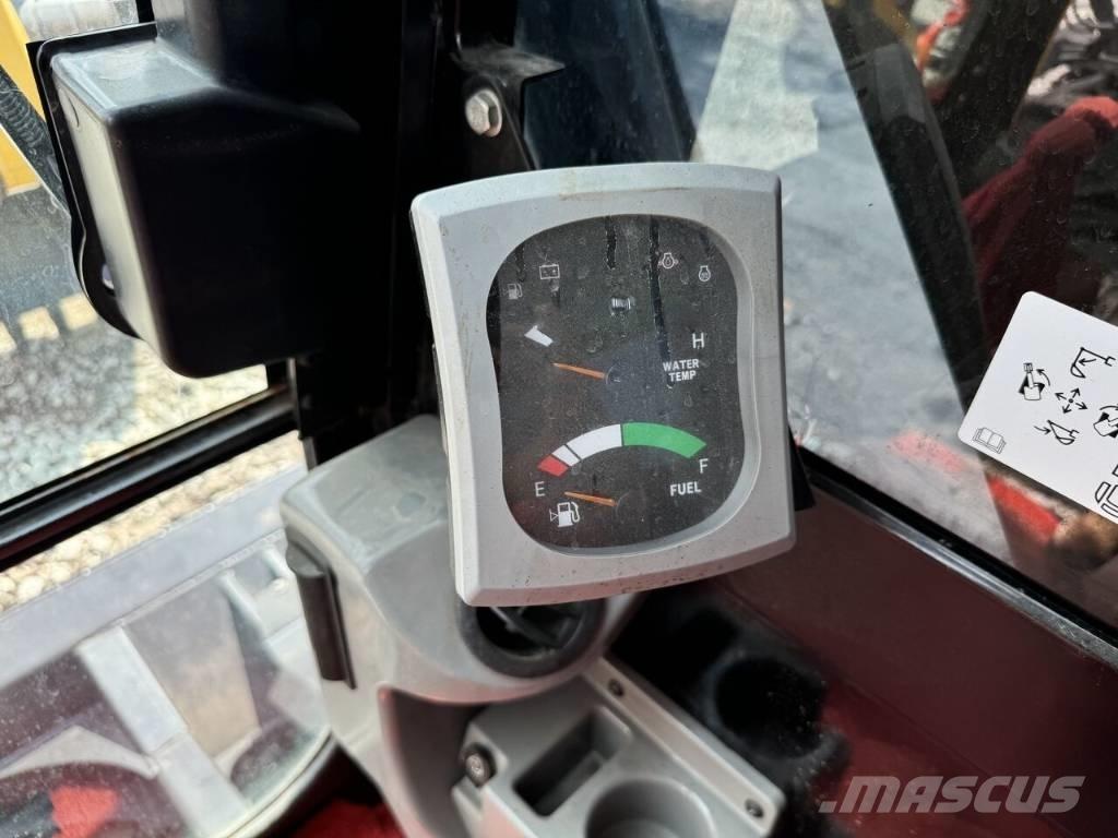 CAT 307 E2 Közepes (midi) kotrók 7 t - 12 t