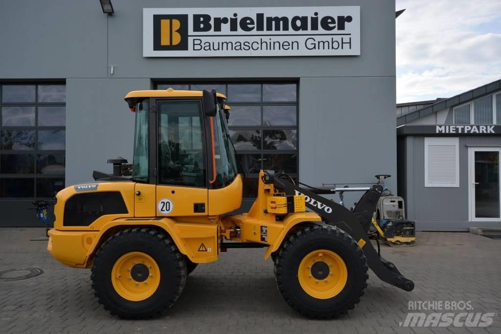 Volvo L 35 H Gumikerekes homlokrakodók