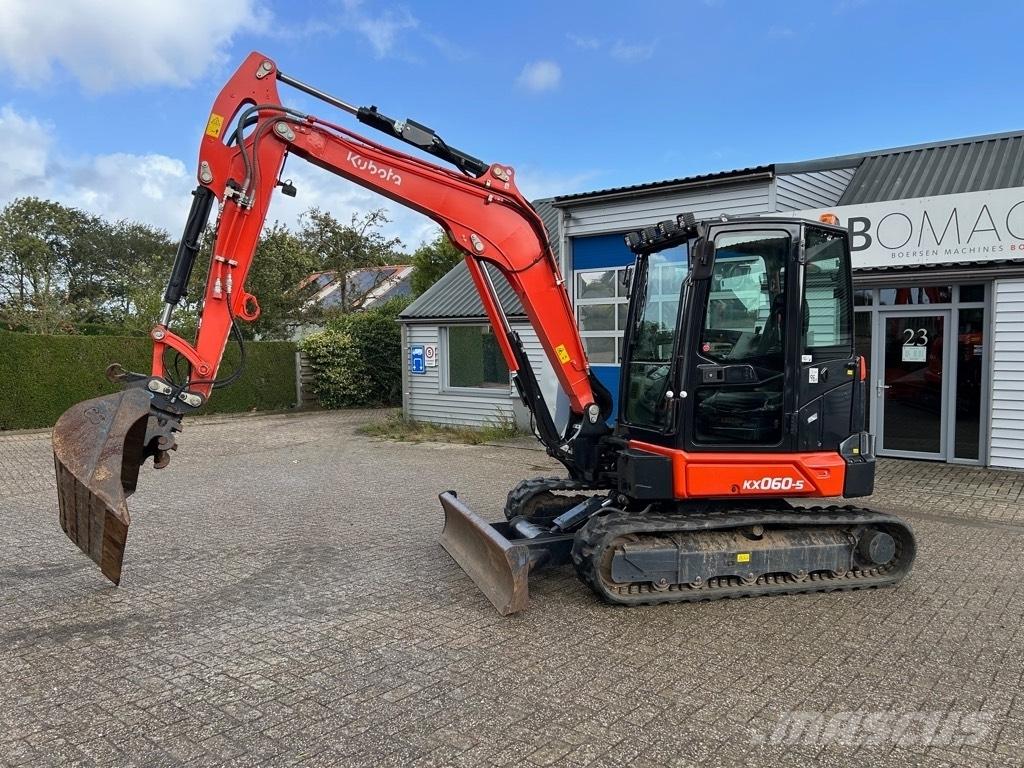 Kubota KX 057-4 R3 A Mini kotrók < 7t