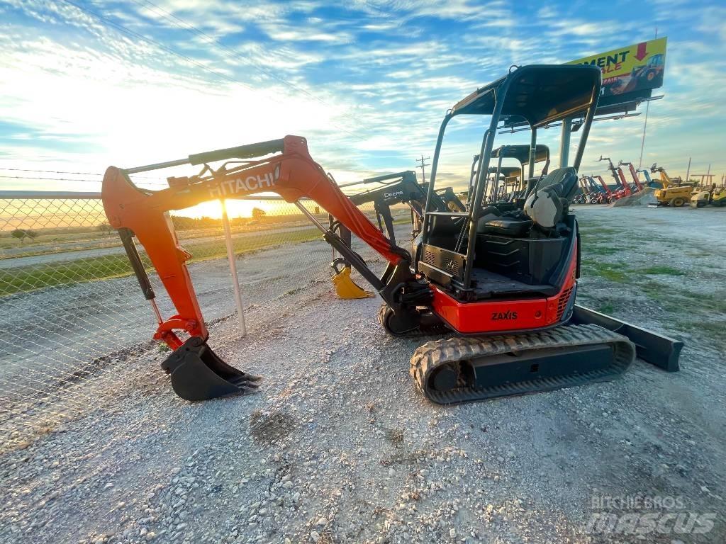 Hitachi ZX 27 U-3 Mini kotrók < 7t