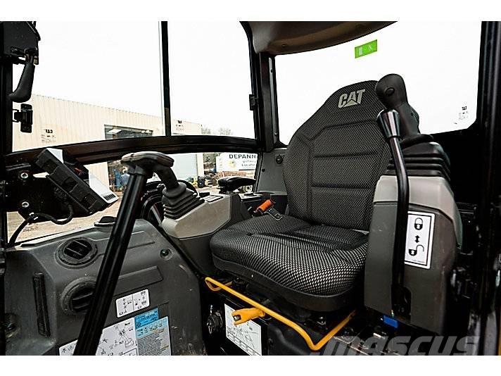 CAT 2023 CAT 303 CR Mini kotrók < 7t