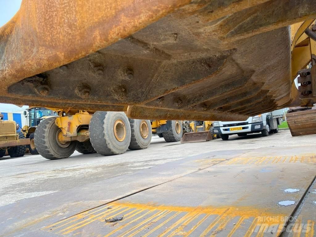 CAT D6T XL NVT lánctalpas dózerek