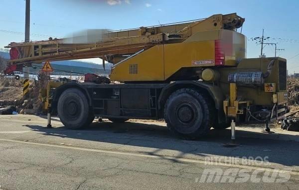 Kobelco RK 450 Mobil daruk