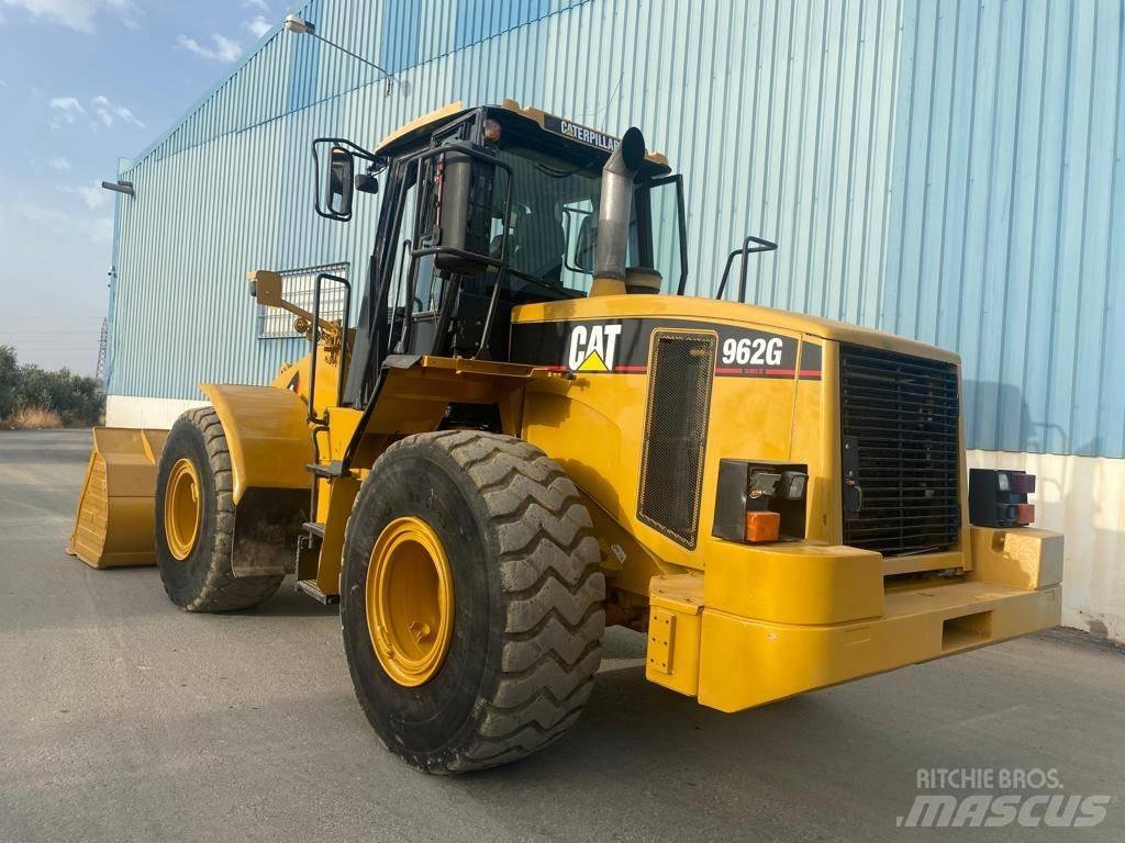 CAT 962 G Gumikerekes homlokrakodók