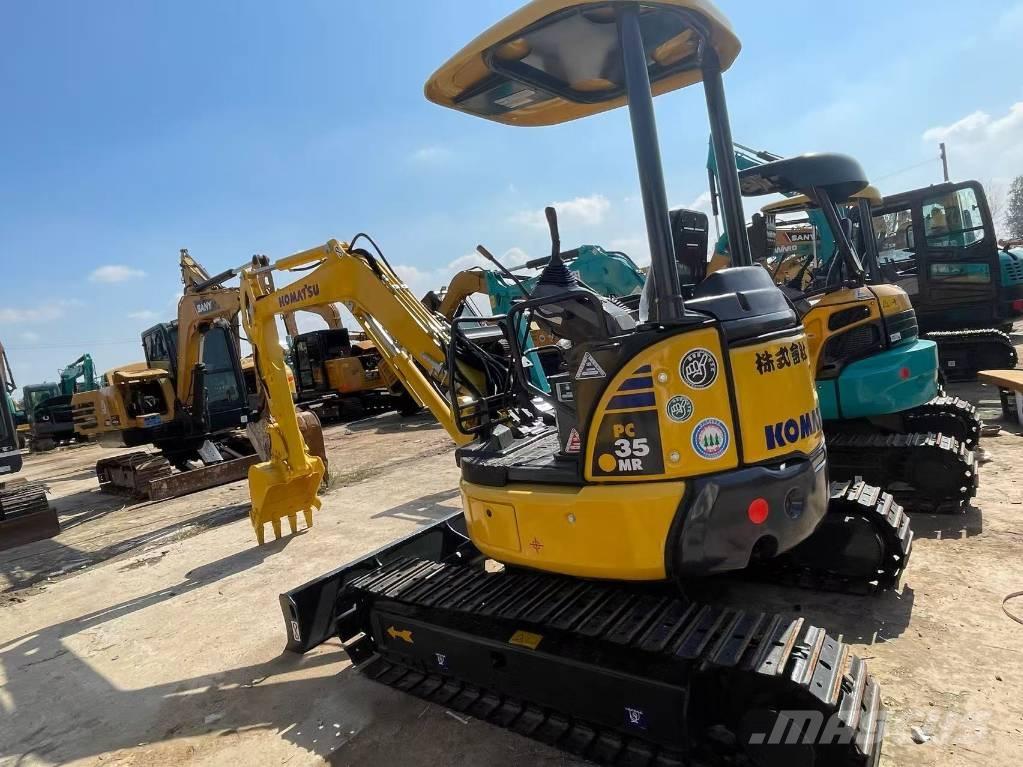 Komatsu PC35 Mini kotrók < 7t