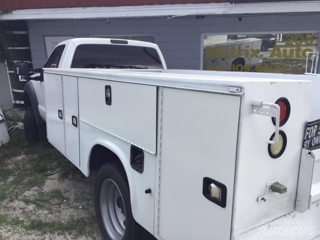 Ford F 550 XL SD Közúti karbantartó haszongépek