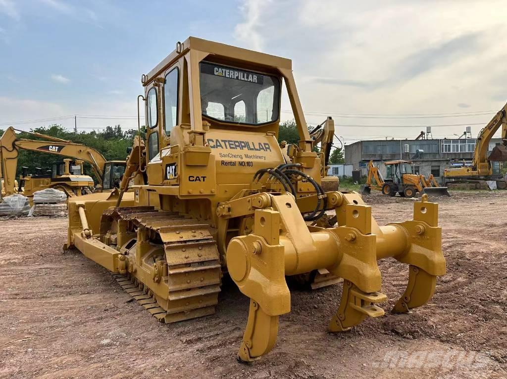 CAT D7G lánctalpas dózerek