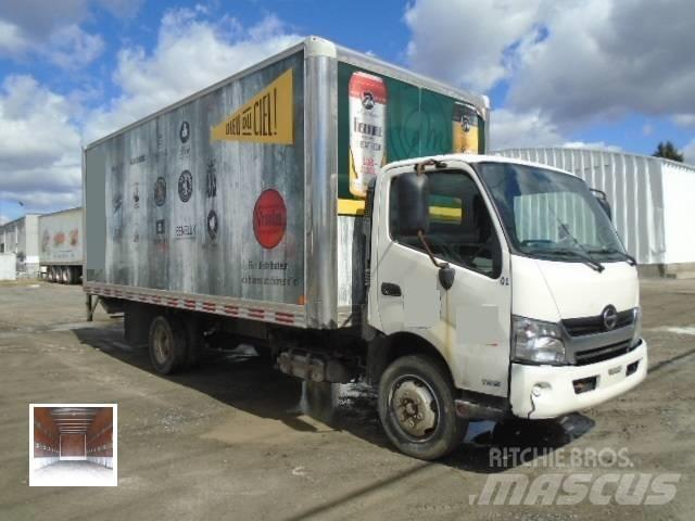 Hino 195 D Dobozos teherautók
