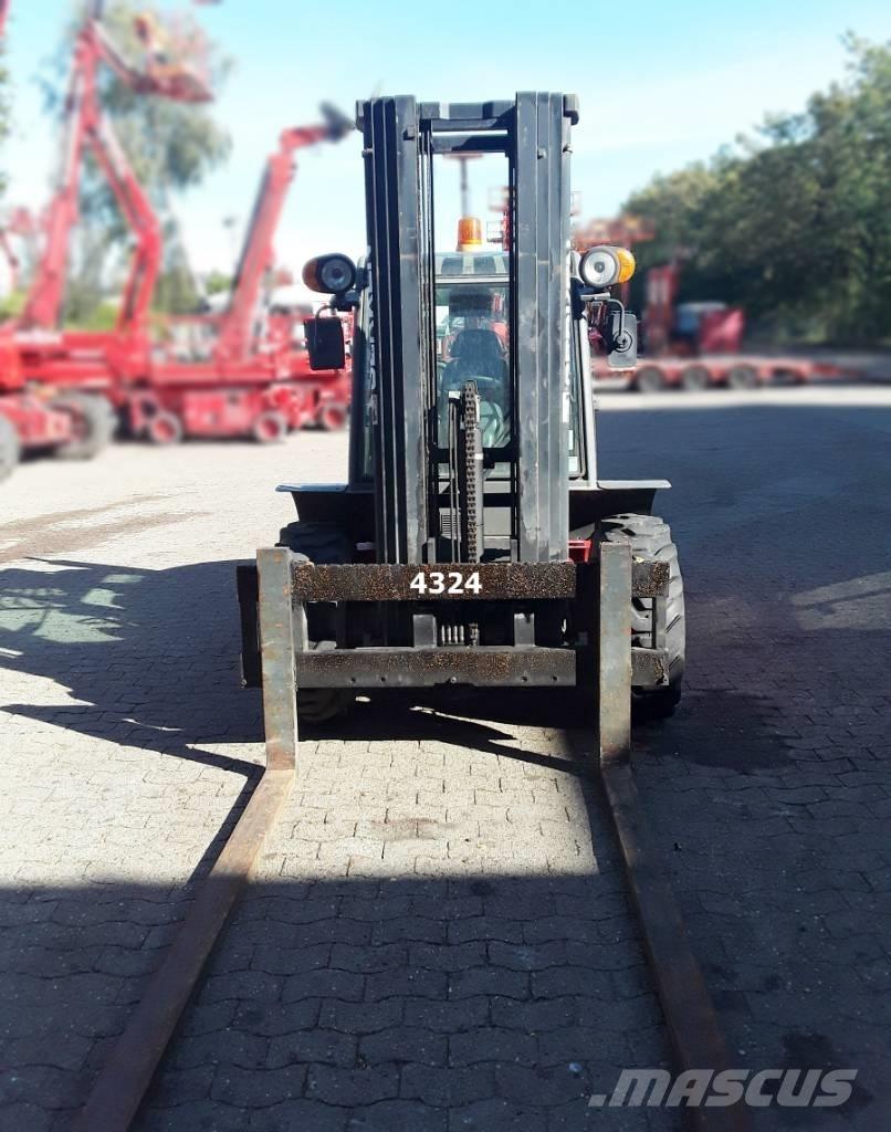 Ausa C 300 H X4 Tereptargonca