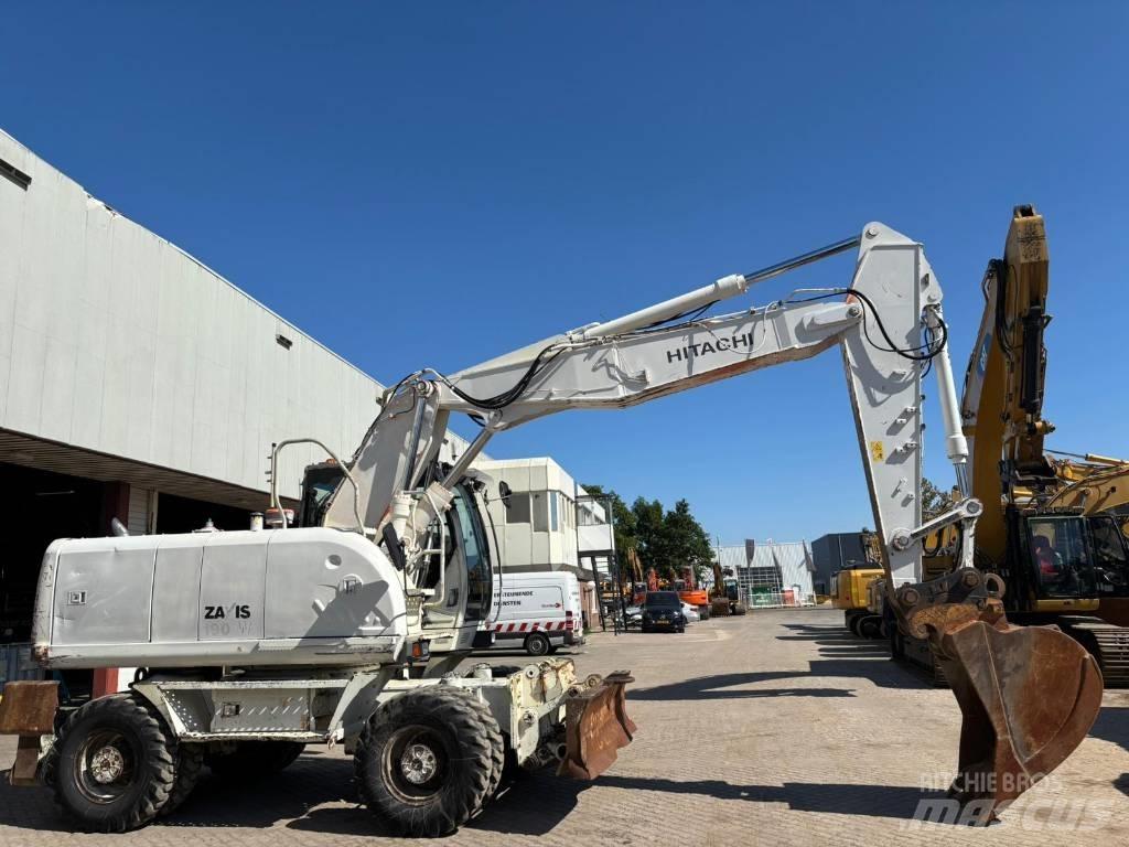 Hitachi ZX 190 W-3 Gumikerekes kotrók