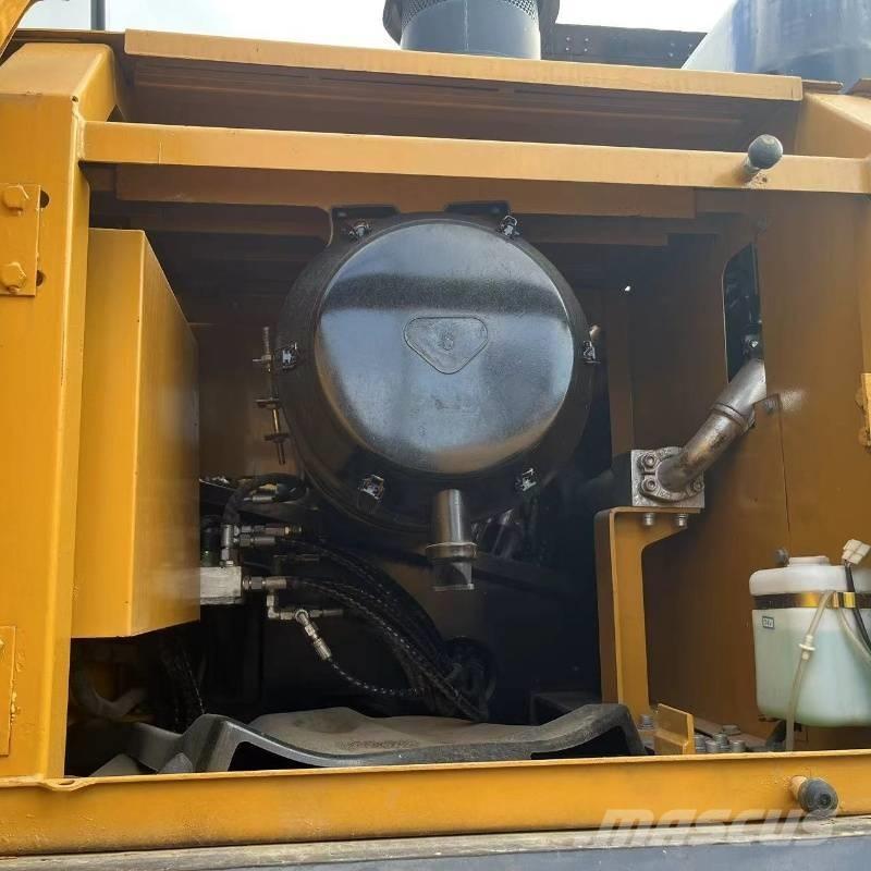 Sany SY 365 H Lánctalpas kotrók