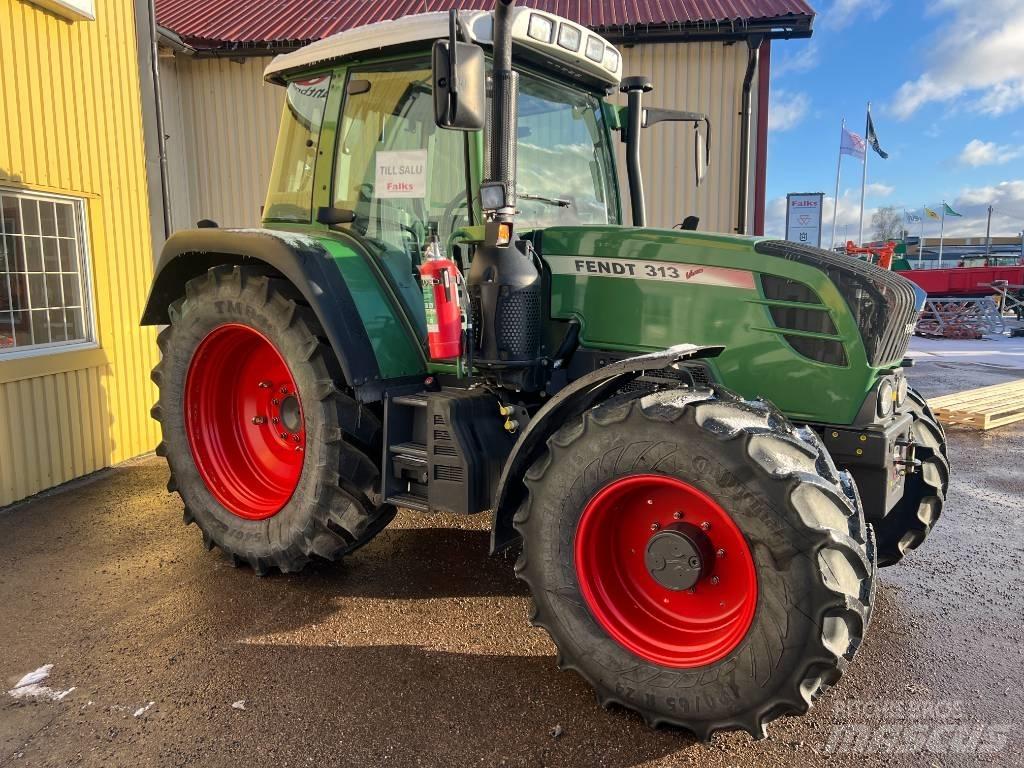 Fendt 313 Vario Traktorok