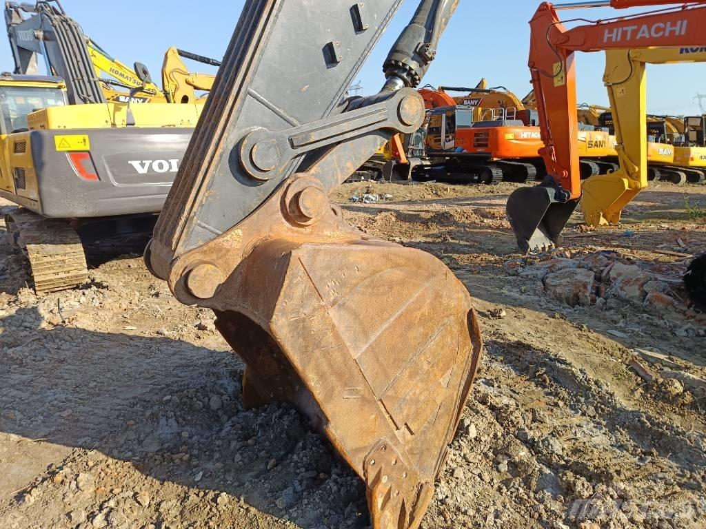 Volvo EC 240 Lánctalpas kotrók
