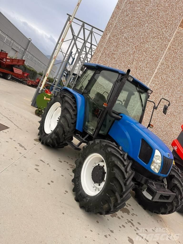 New Holland TL 100 Traktorok