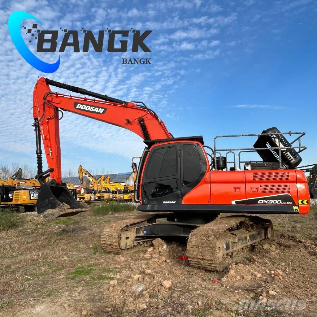 Doosan DX300 Lánctalpas kotrók