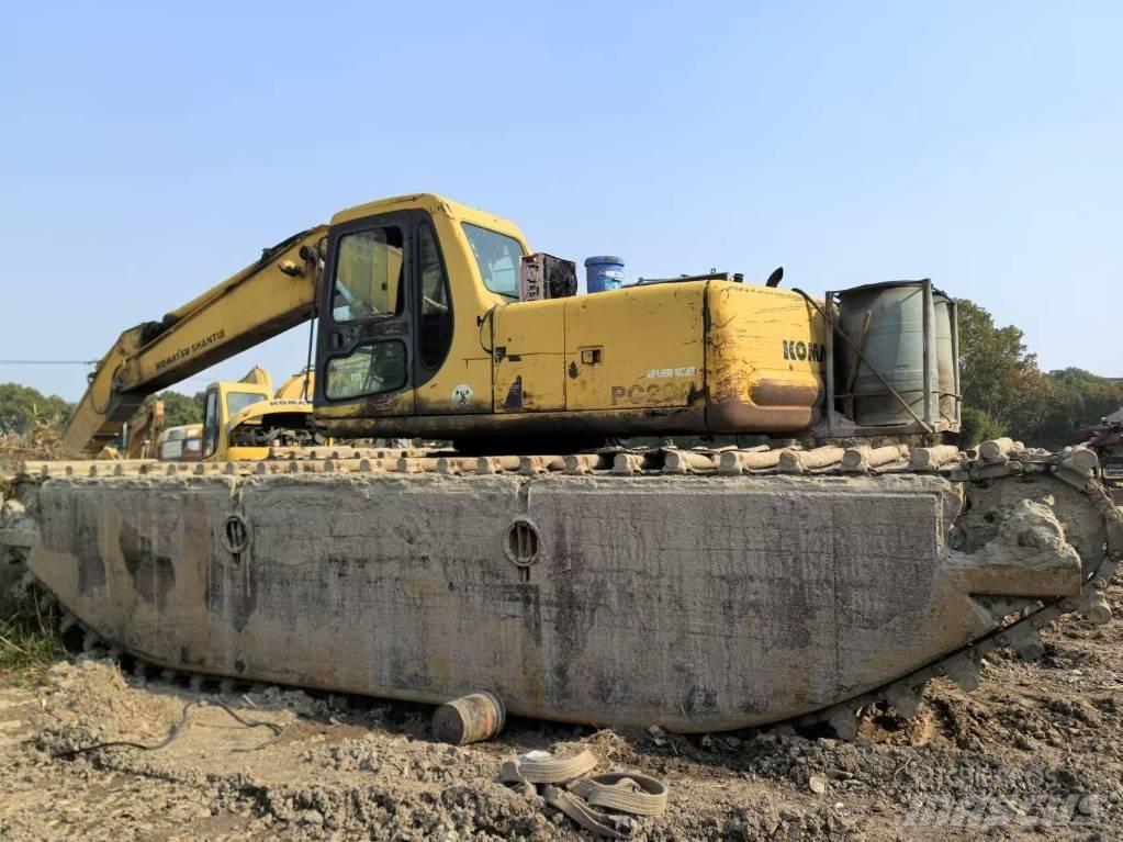 Komatsu PC 200-6 Kétéltű markolók