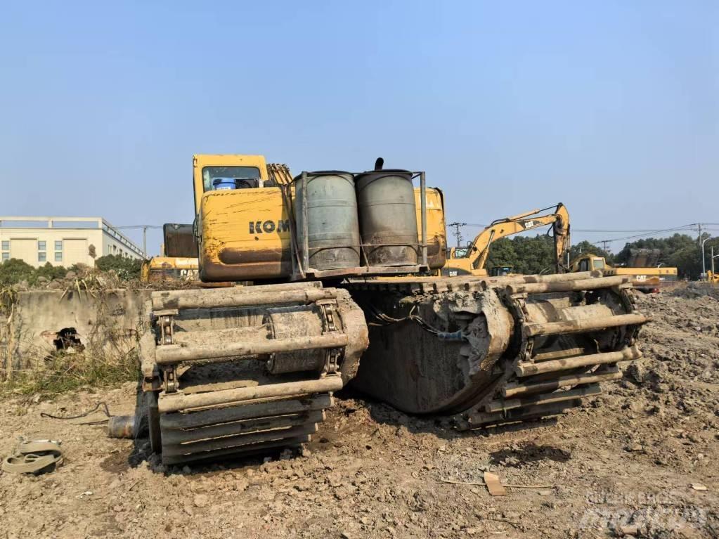 Komatsu PC 200-6 Kétéltű markolók