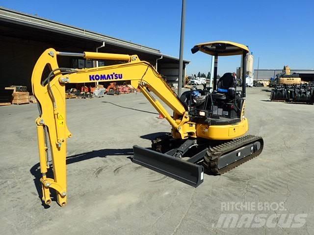 Komatsu PC35MR-5 Mini kotrók < 7t