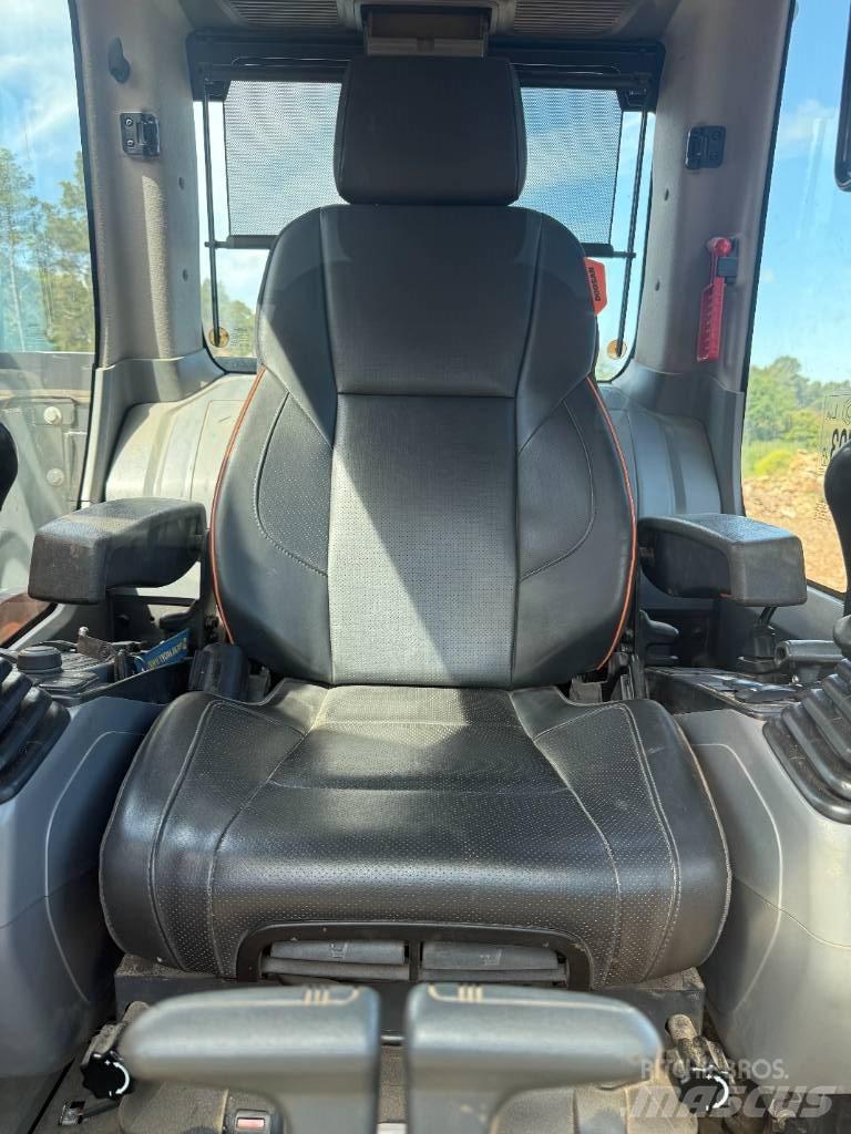 Doosan DX 235 LCR Lánctalpas kotrók