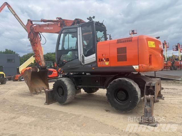 Hitachi ZX 170 W-3 Gumikerekes kotrók