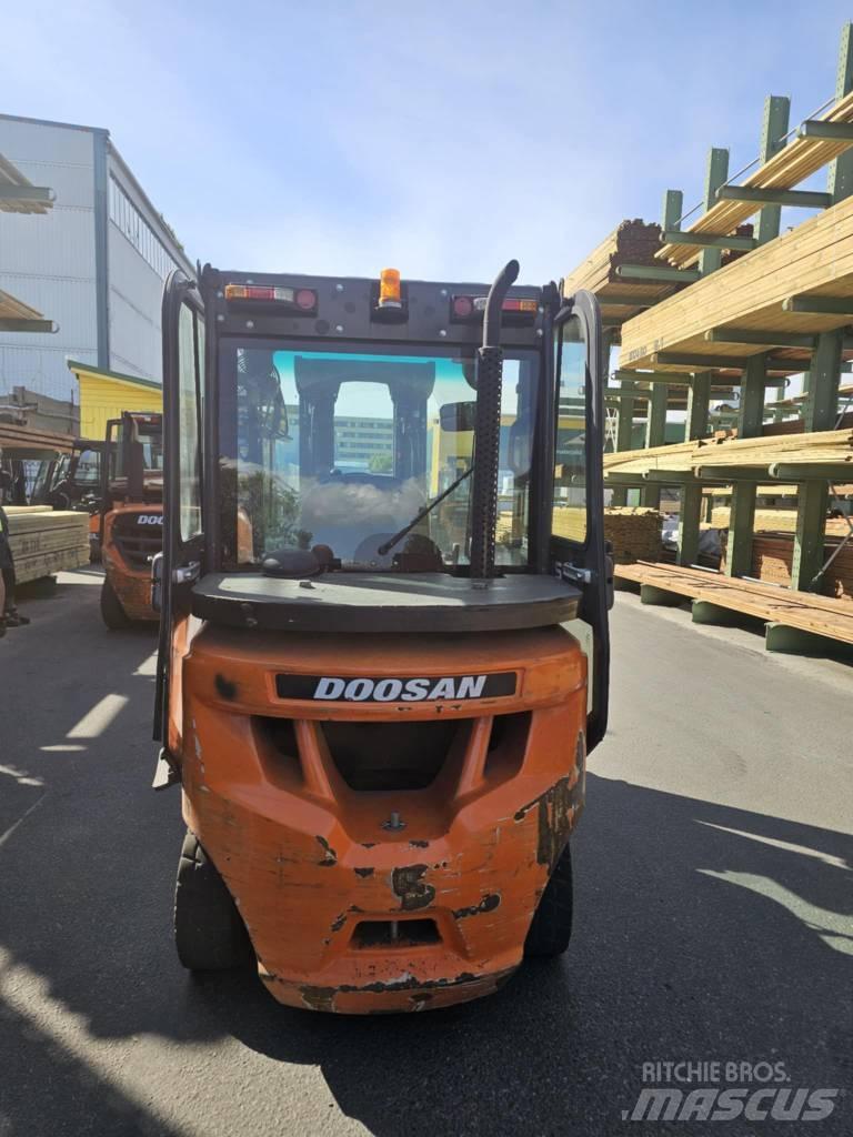Daewoo Doosan D35C - 7 Dízel targoncák