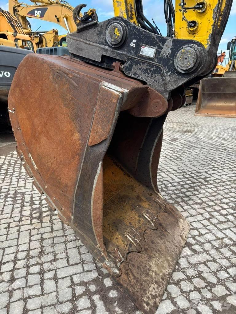 Komatsu PC 210 LC-7 Lánctalpas kotrók