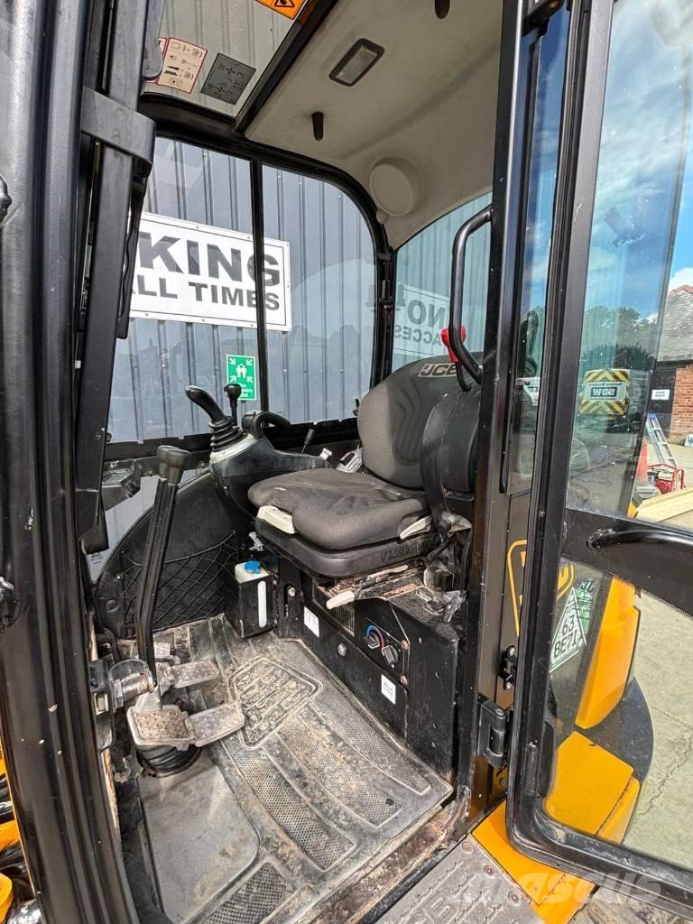 JCB 8026 CTS Mini kotrók < 7t
