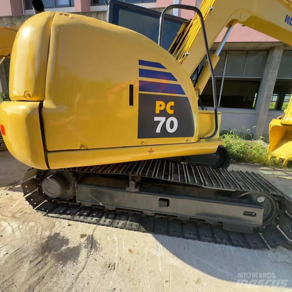 Komatsu PC 70 Lánctalpas kotrók