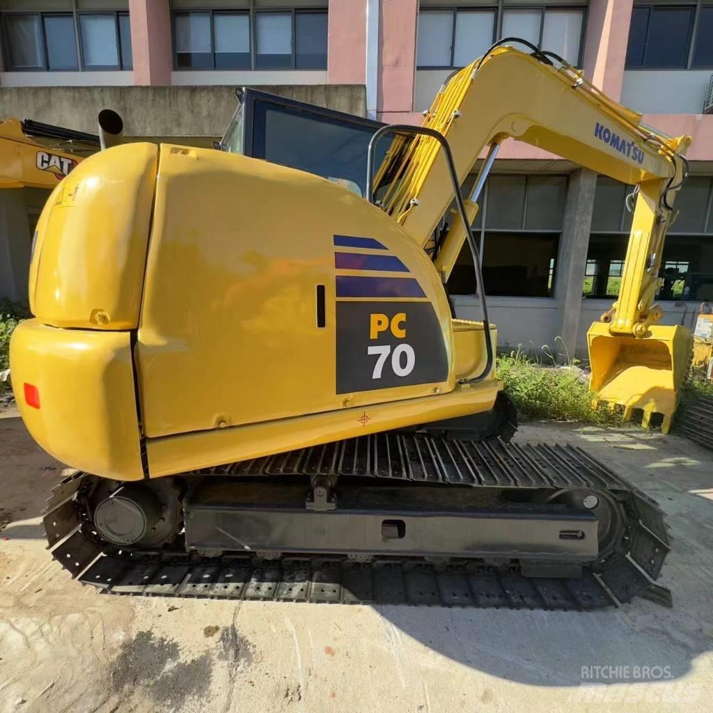 Komatsu PC 70 Lánctalpas kotrók