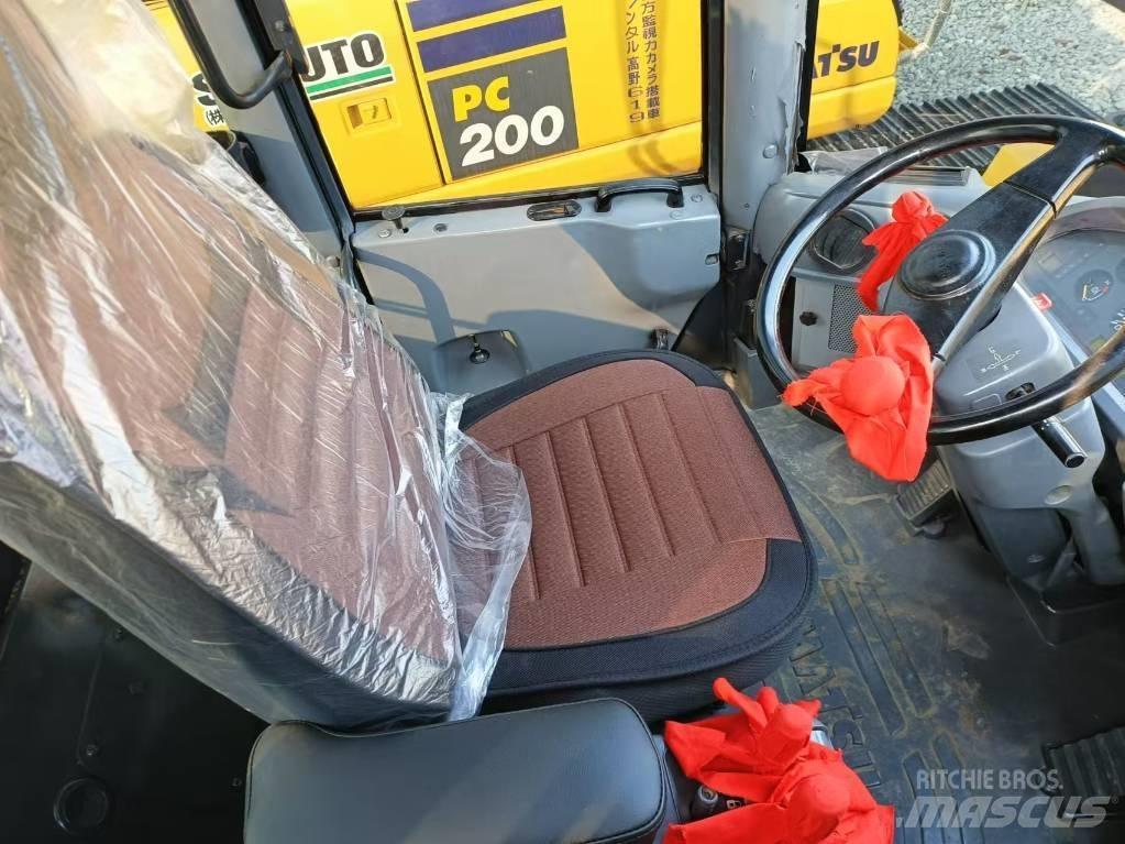 Komatsu WA 380-6 Gumikerekes homlokrakodók