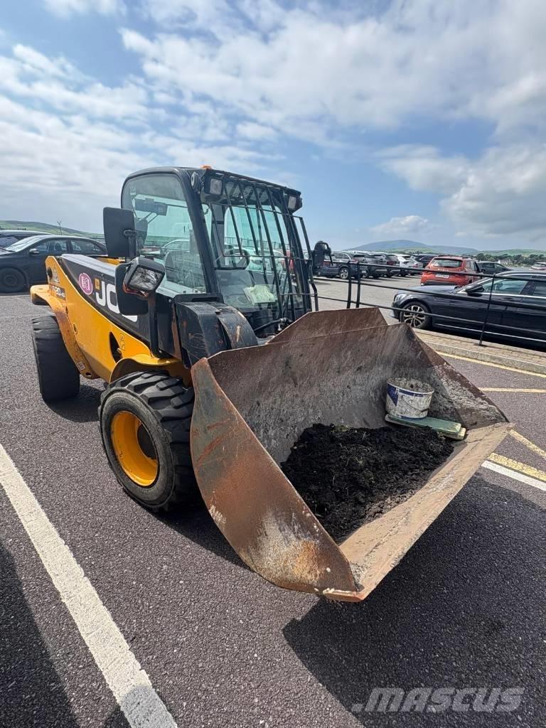 JCB Vibromax 520-40 Teleszkópos rakodók
