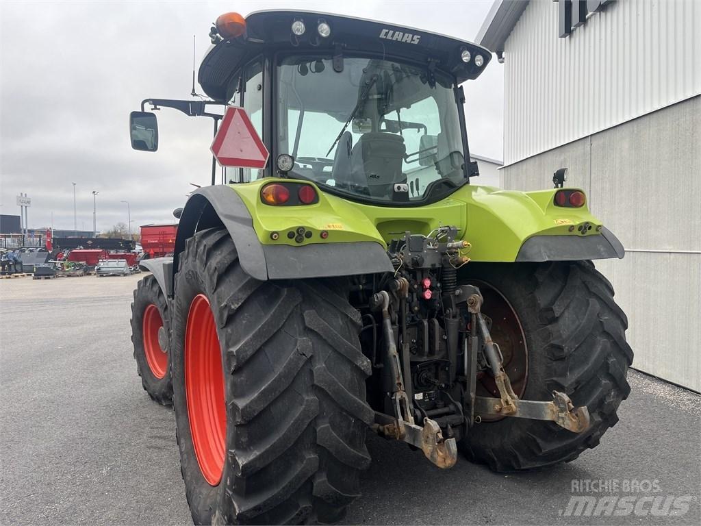 CLAAS Arion 620 Traktorok