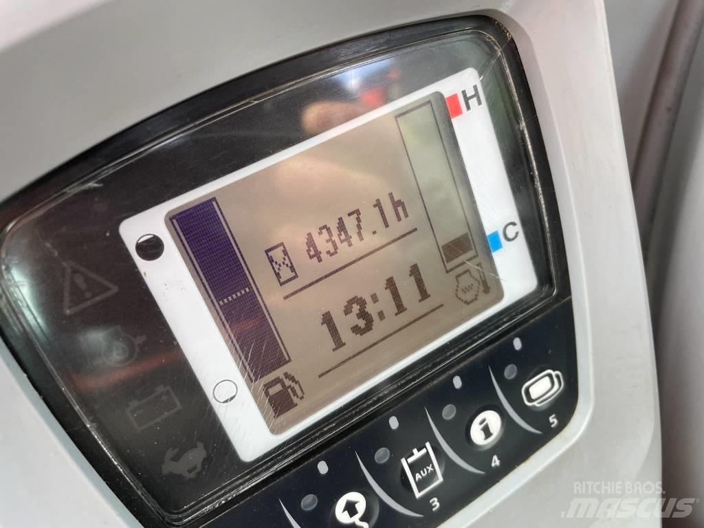 Kubota KX 080-4 Közepes (midi) kotrók 7 t - 12 t