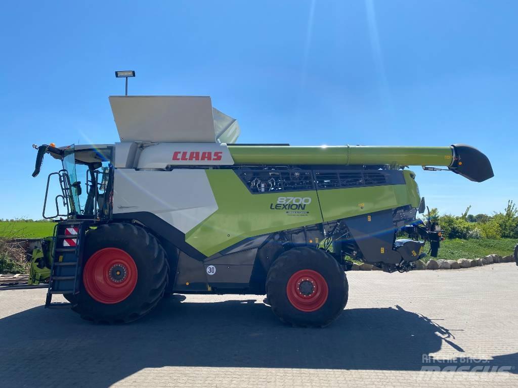 CLAAS Lexion 8700 Kombájnok