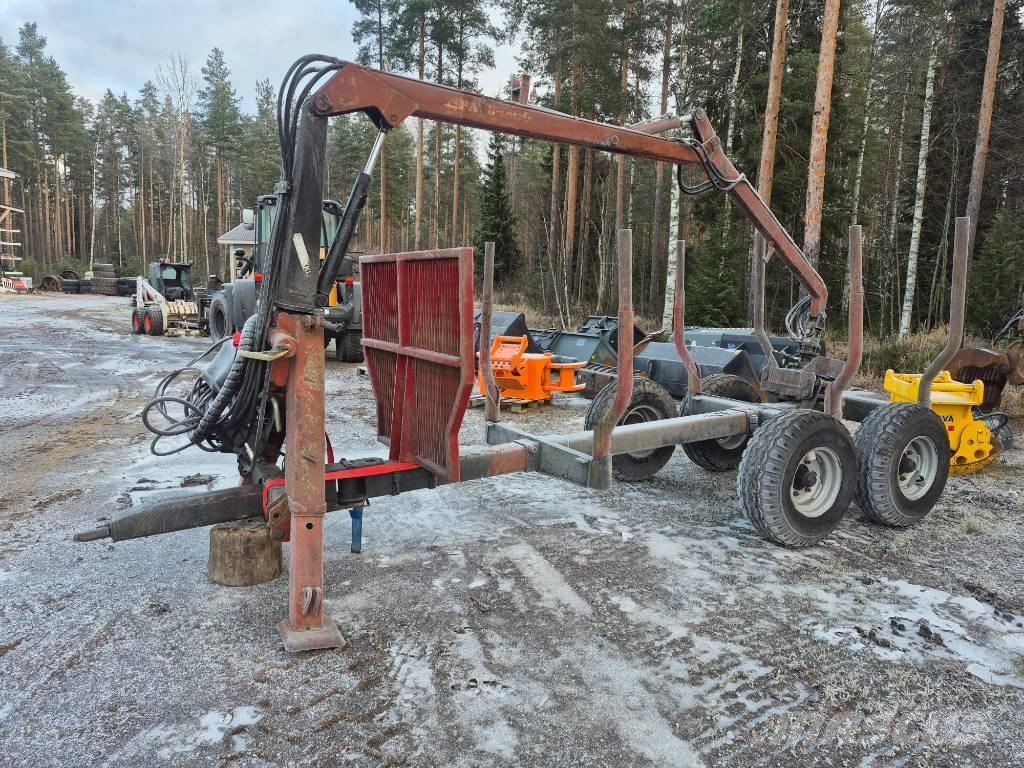 Patu 1800 Erdészeti pótkocsik