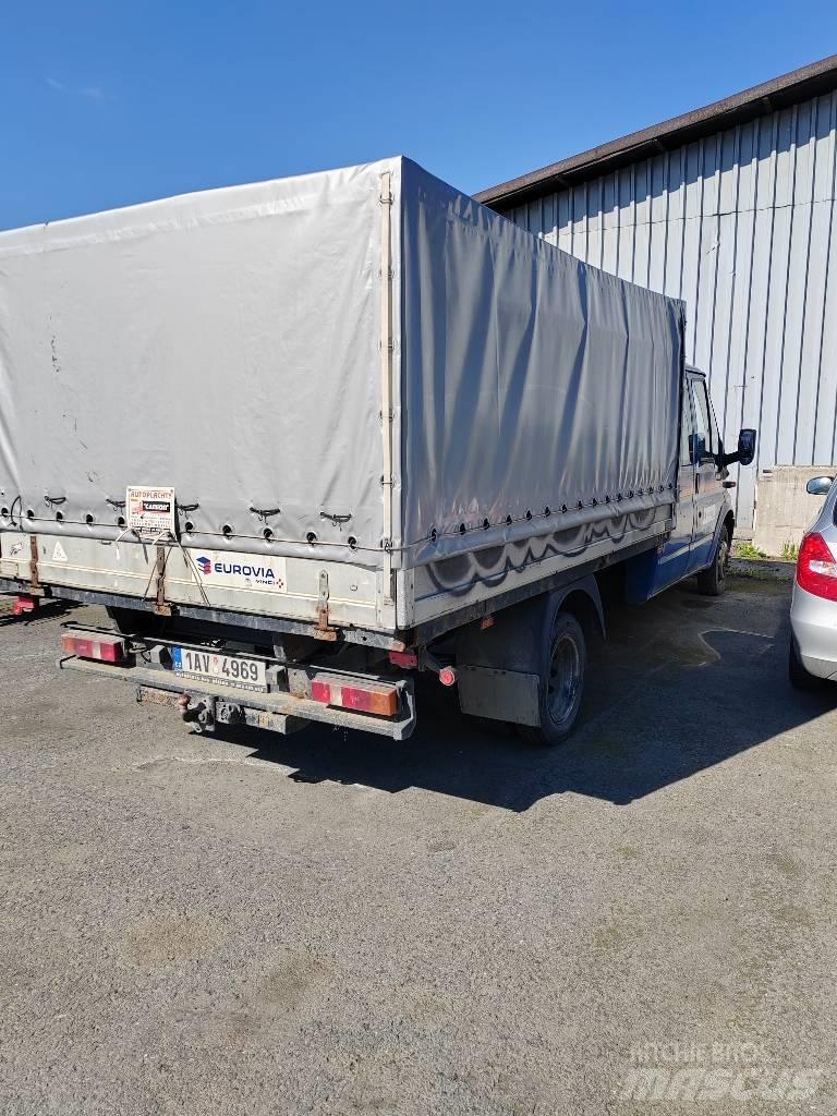 Ford Transit Transporterek