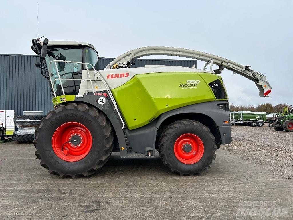 CLAAS Jaguar 950 Önjáró szecskázók