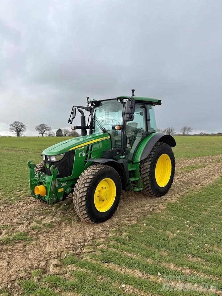 John Deere 5100 R Traktorok