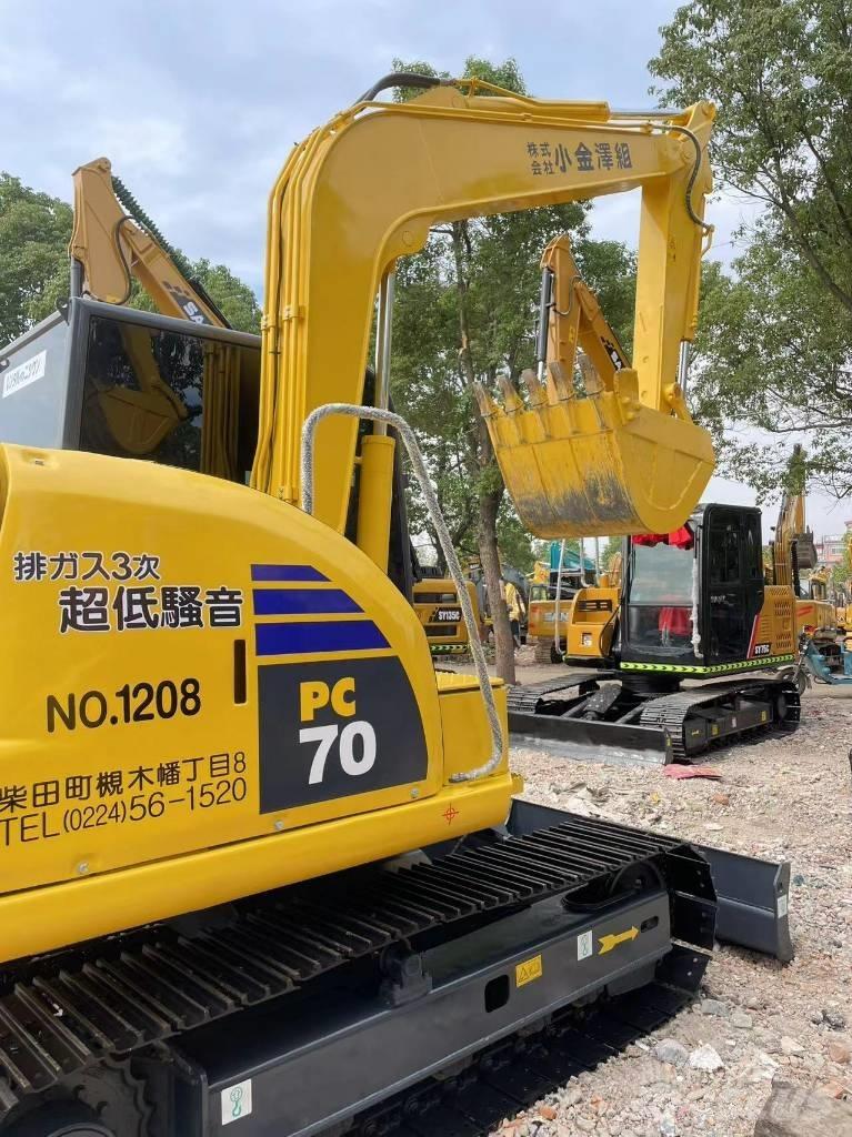 Komatsu 70-8 Lánctalpas kotrók