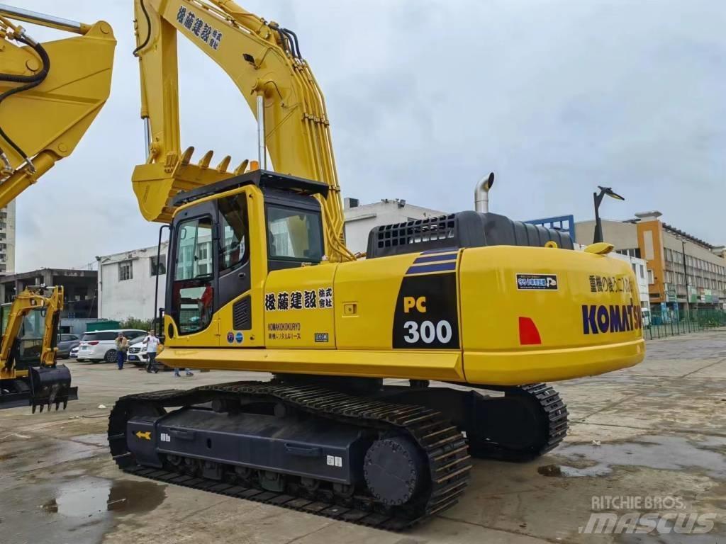 Komatsu PC 300 Lánctalpas kotrók